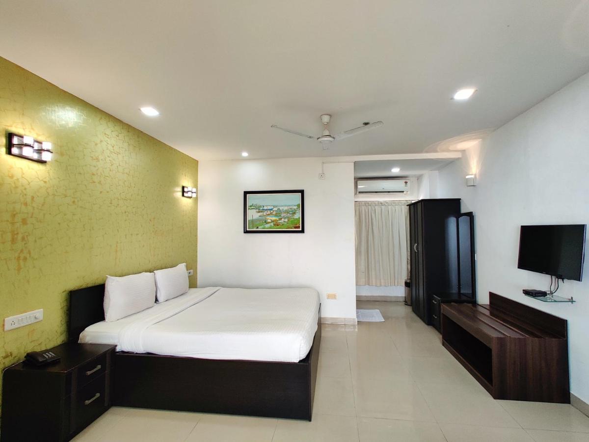Golden Chariot Hotel Daman Zewnętrze zdjęcie