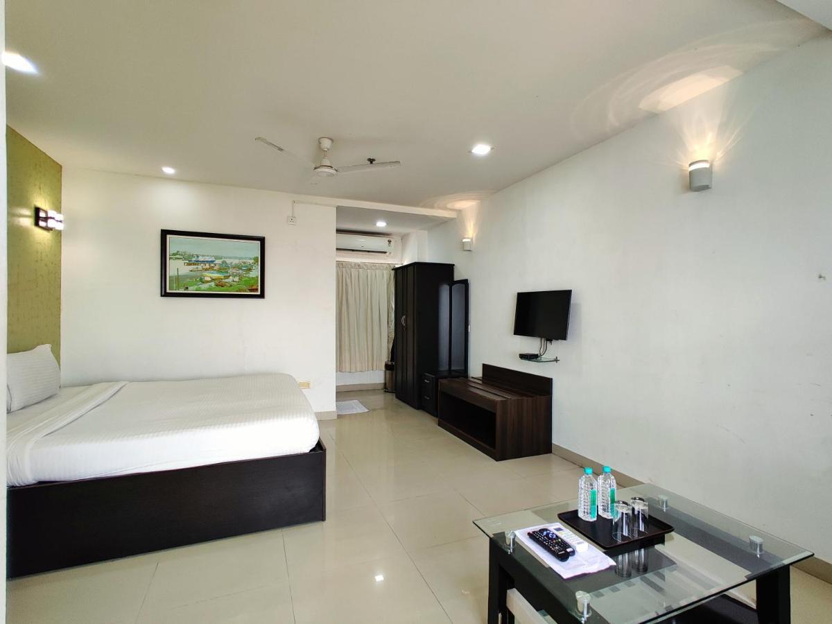 Golden Chariot Hotel Daman Zewnętrze zdjęcie