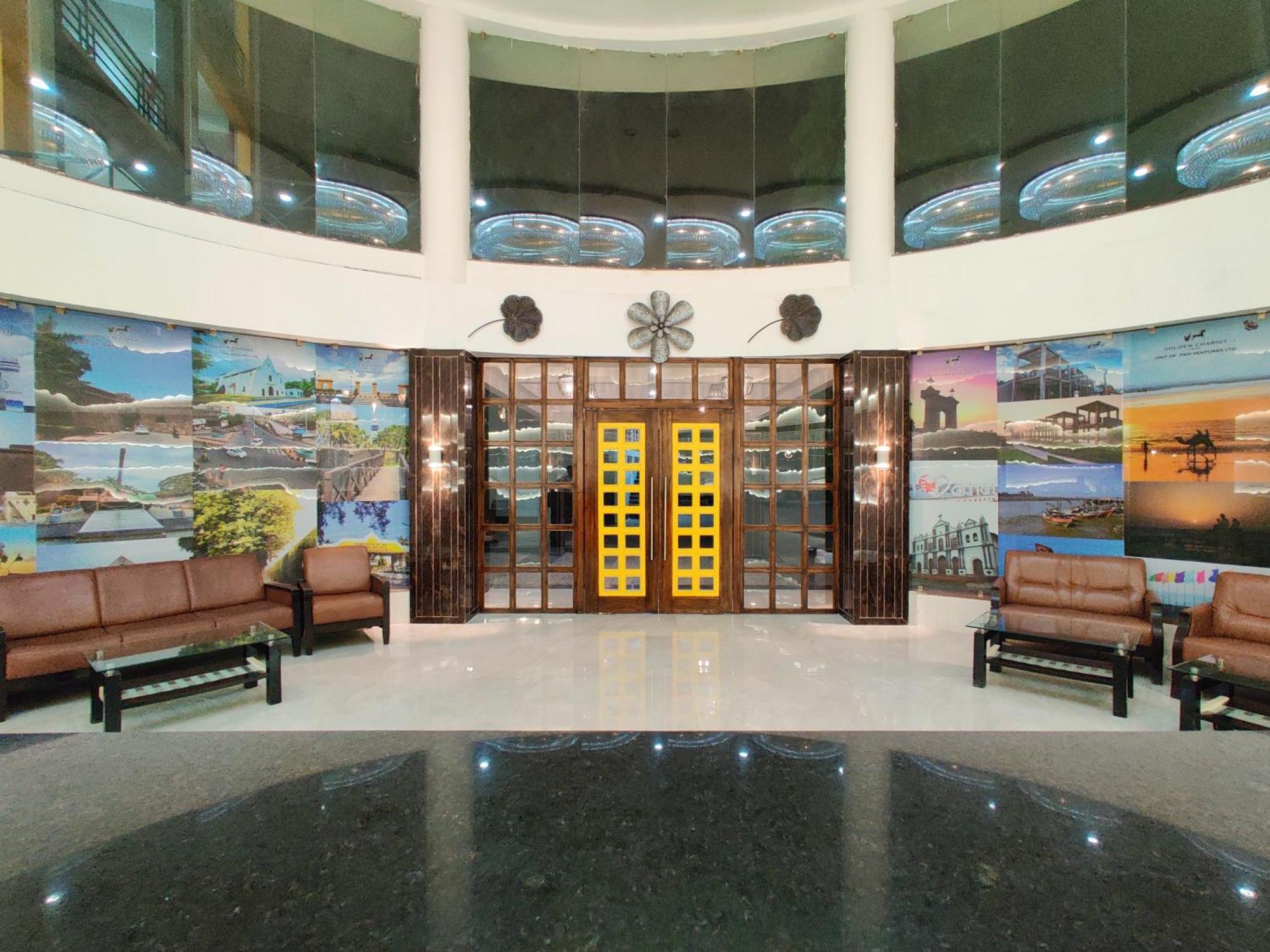Golden Chariot Hotel Daman Zewnętrze zdjęcie