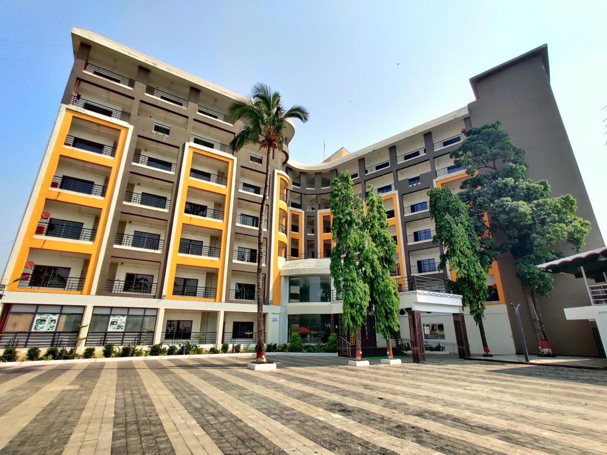 Golden Chariot Hotel Daman Zewnętrze zdjęcie