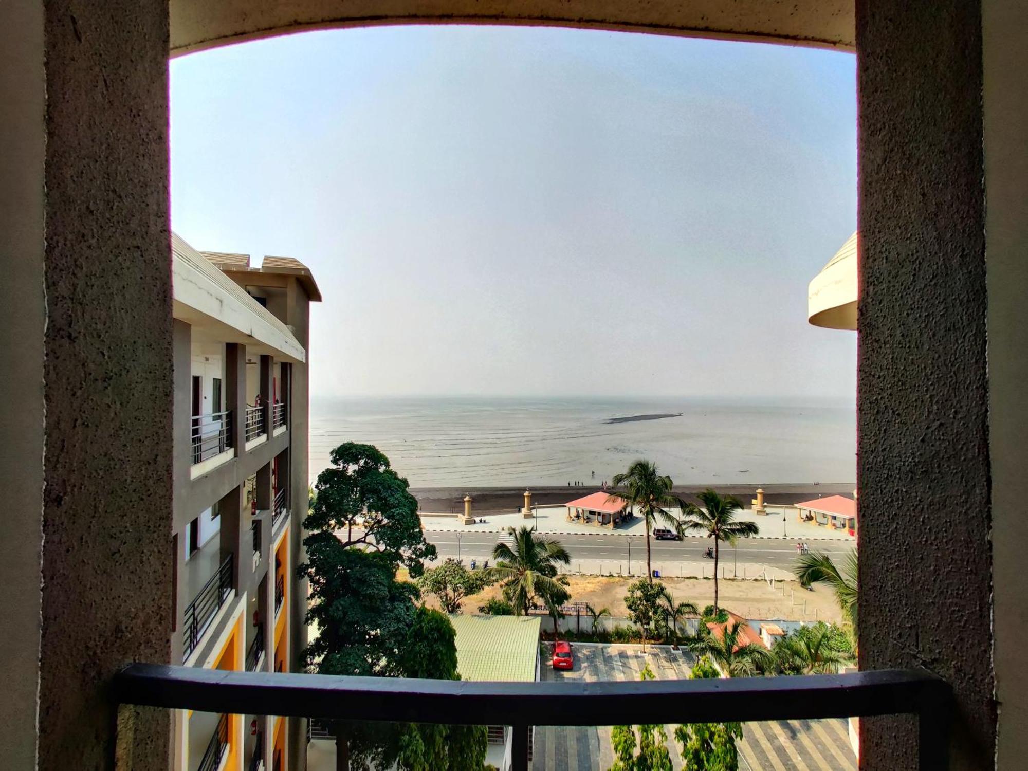 Golden Chariot Hotel Daman Zewnętrze zdjęcie